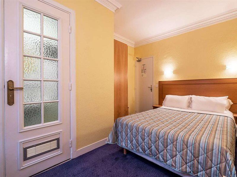 Comfort Hotel Au Firmament Asnieres-Sur-Seine Exterior photo